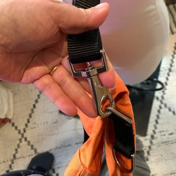 Gently Loved Chester Wallace Upright Tote Unisex - Picture 7 of 13